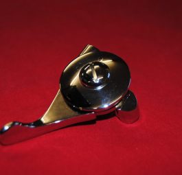 Magneto lever left hand fitting, 7/8". English.